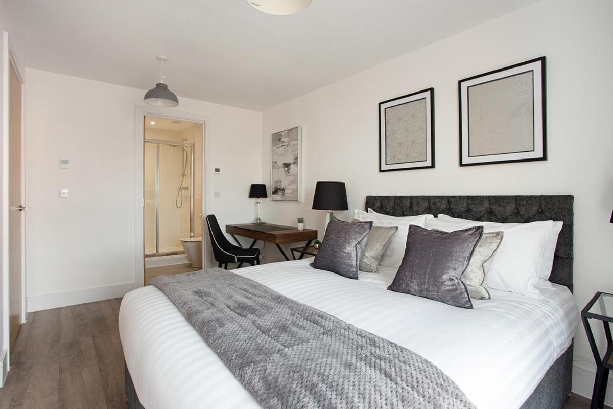 Deanery Court Vittrum Suites Southampton Camera foto