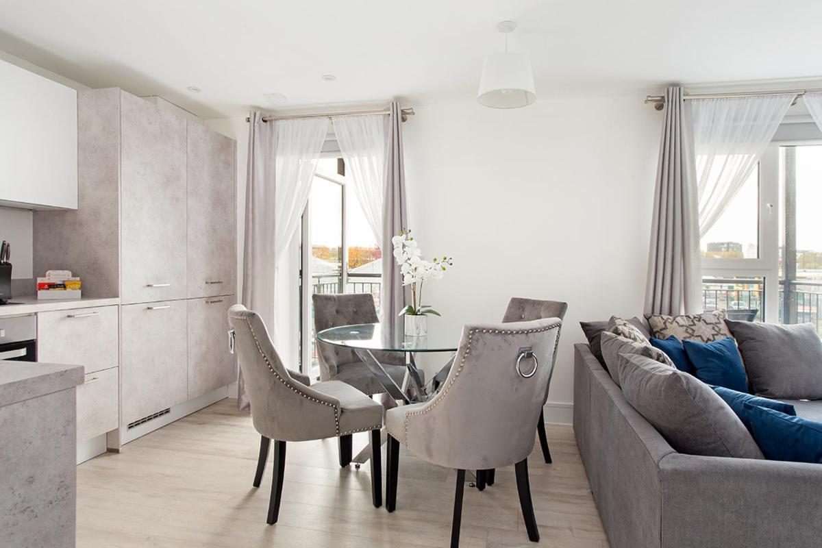 Deanery Court Vittrum Suites Southampton Camera foto