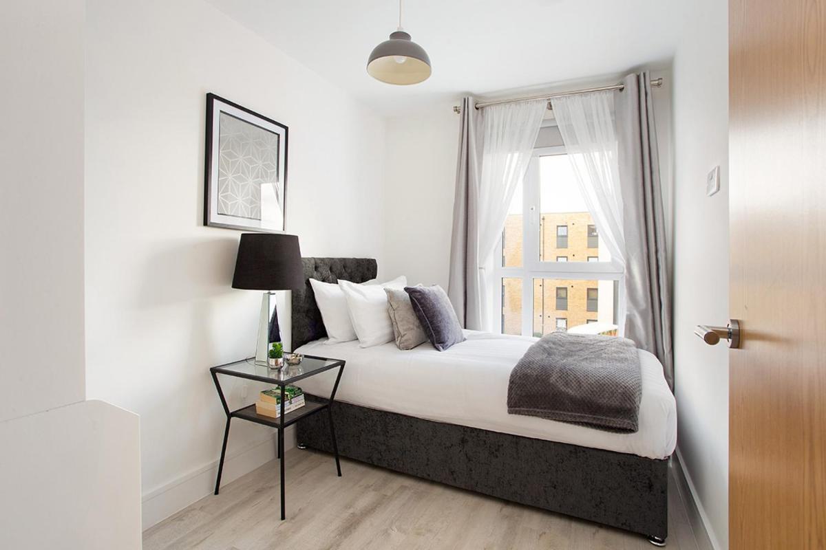Deanery Court Vittrum Suites Southampton Esterno foto