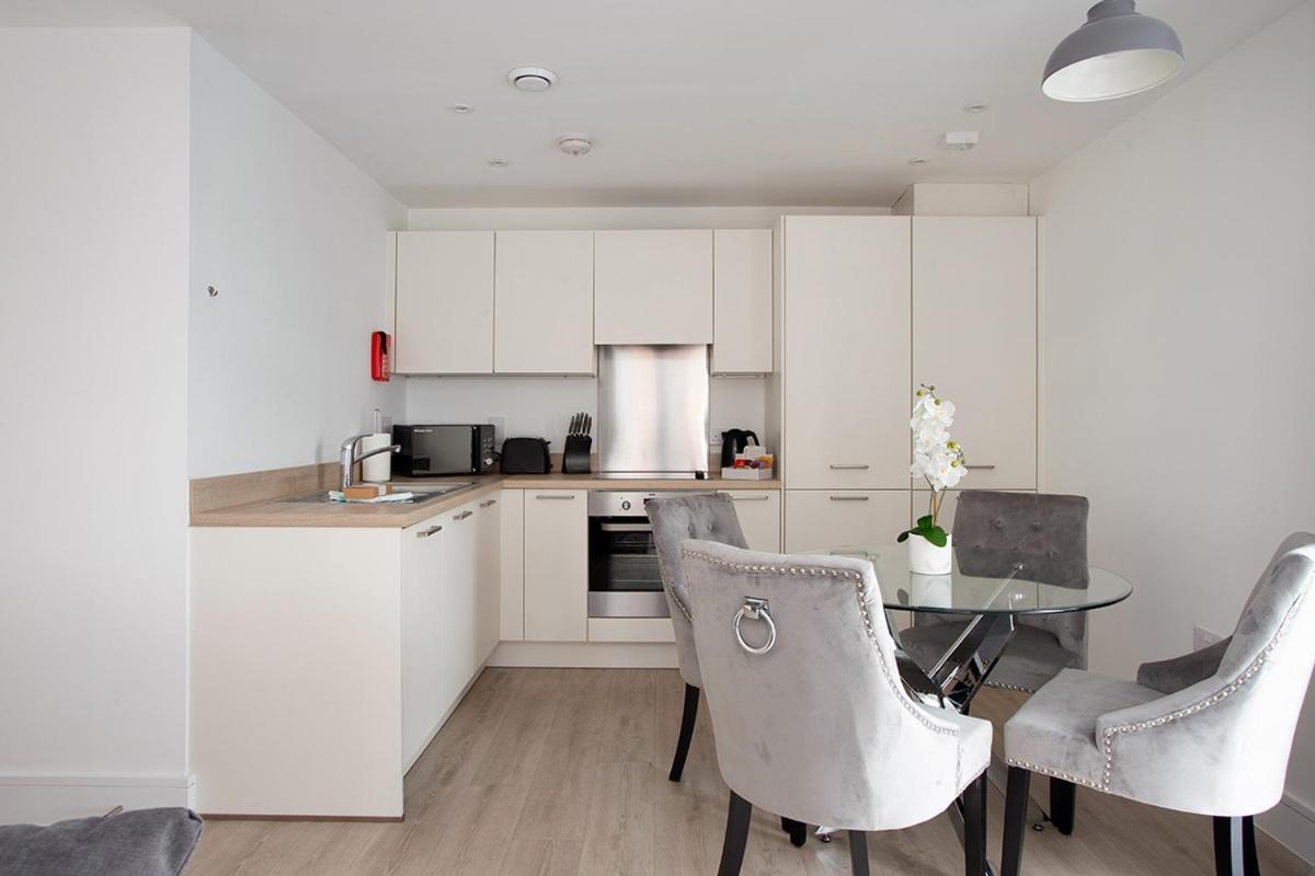 Deanery Court Vittrum Suites Southampton Camera foto